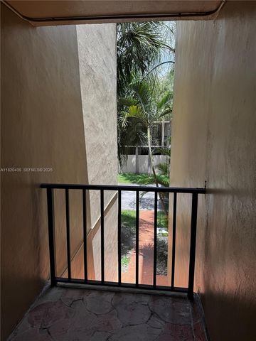 10875 SW 112th Avenue 206, Miami, FL 33176