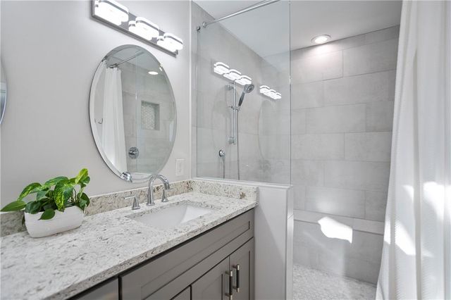 734 Olde Towne Lane, Marietta, GA 30068