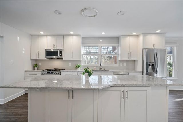 734 Olde Towne Lane, Marietta, GA 30068