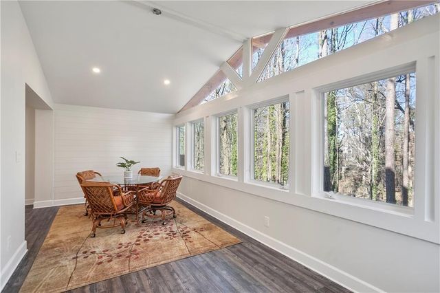 734 Olde Towne Lane, Marietta, GA 30068