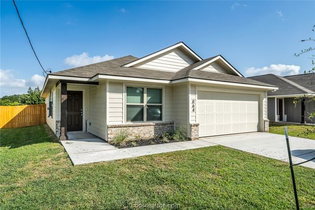 1640 Lucky Street, Bryan, TX 77803