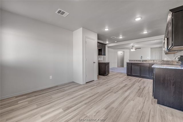 1640 Lucky Street, Bryan, TX 77803