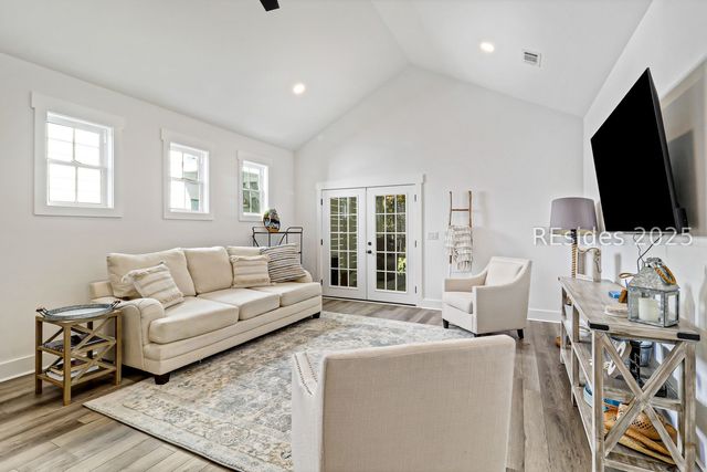 34 Blue Trail Ct, Bluffton, SC 29910