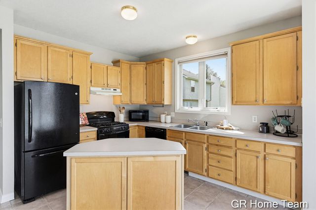 3777 Mayberry Court Se, City Of Kentwood, MI 49512