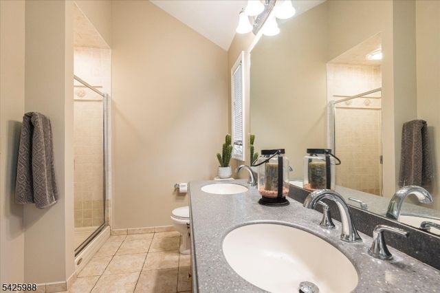 107 Main St, Glen Rock Boro, NJ 07452