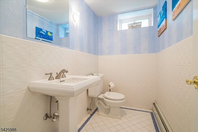 107 Main St, Glen Rock Boro, NJ 07452