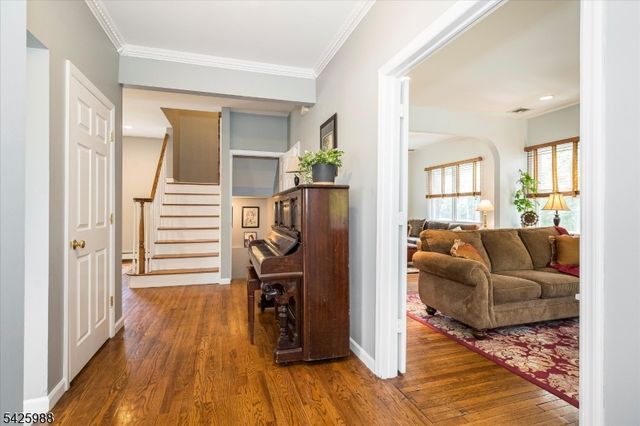 107 Main St, Glen Rock Boro, NJ 07452