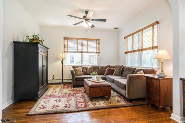 107 Main St, Glen Rock Boro, NJ 07452