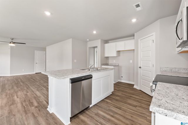 1618 DRYDEN STREET SOUTHEAST, Cullman, AL 35055