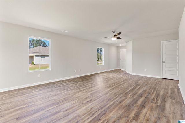 1618 DRYDEN STREET SOUTHEAST, Cullman, AL 35055