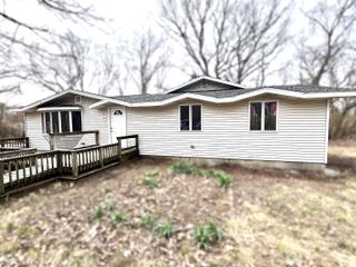8051 N Cardinal Road, Walkerton, IN 46574
