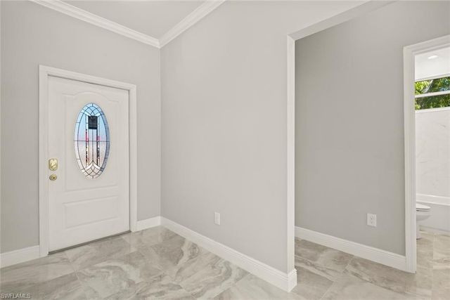 897 Iris DR, North Fort Myers, FL 33903