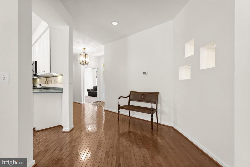 Image 15 of property listing at 320 CHALK HILL DR, Baltimore, MD 21208
