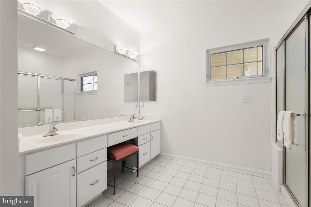 Image 31 of property listing at 320 CHALK HILL DR, Baltimore, MD 21208