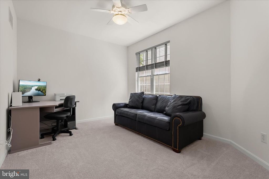 Image 33 of property listing at 320 CHALK HILL DR, Baltimore, MD 21208