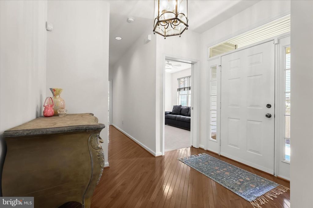 Image 3 of property listing at 320 CHALK HILL DR, Baltimore, MD 21208