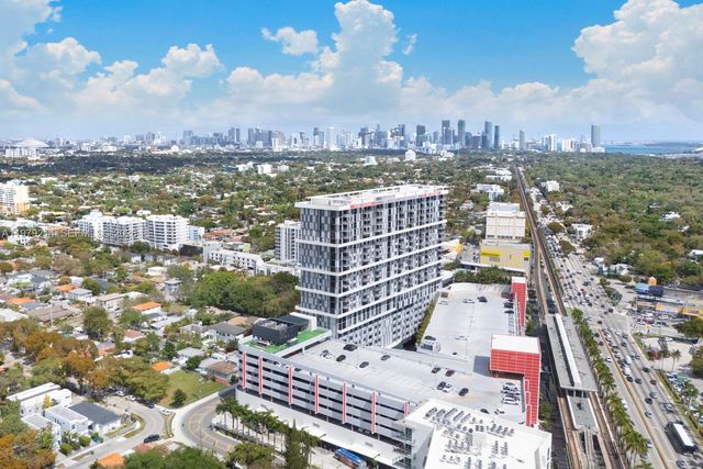 2710 SW 28th Ct, Miami, FL 33133