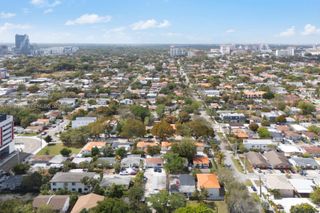 2710 SW 28th Ct, Miami, FL 33133