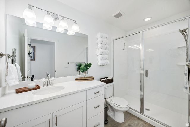 559 N BLUE LAKE ST, Garden City, UT 84028