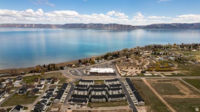 559 N BLUE LAKE ST, Garden City, UT 84028