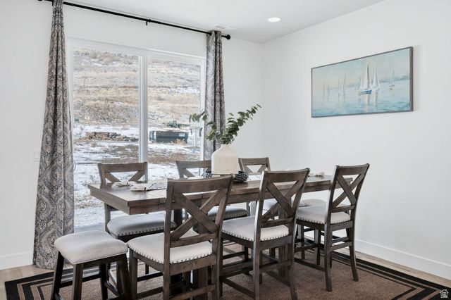559 N BLUE LAKE ST, Garden City, UT 84028
