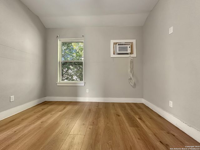 2523 Observation, San Antonio, TX 78227