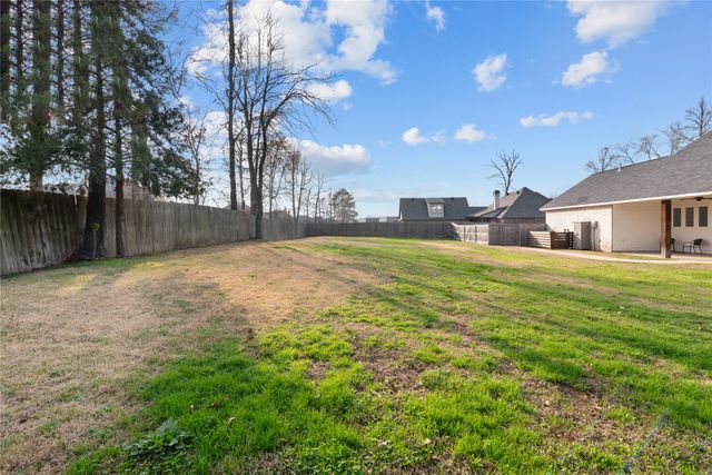 550 Ramsey Drive, Stonewall, LA 71078