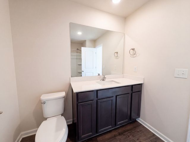 107 David Bolin Dr, La Vergne, TN 37086