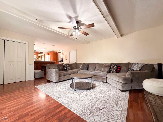 1020 Monteray Road, Greenwood, IN 46143