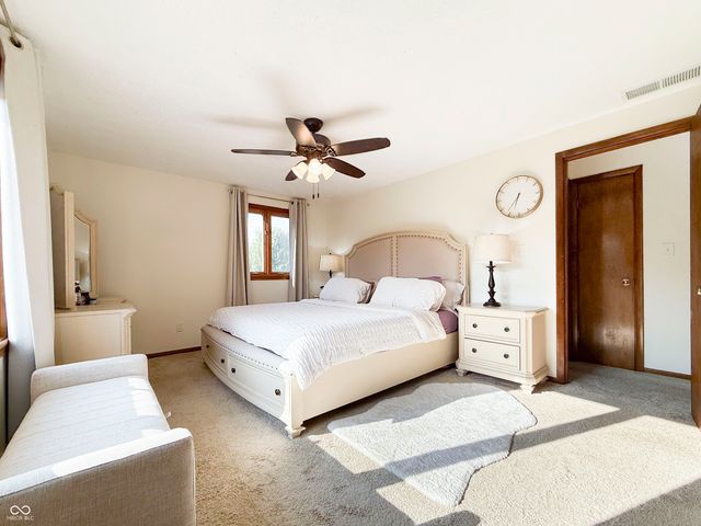 1020 Monteray Road, Greenwood, IN 46143