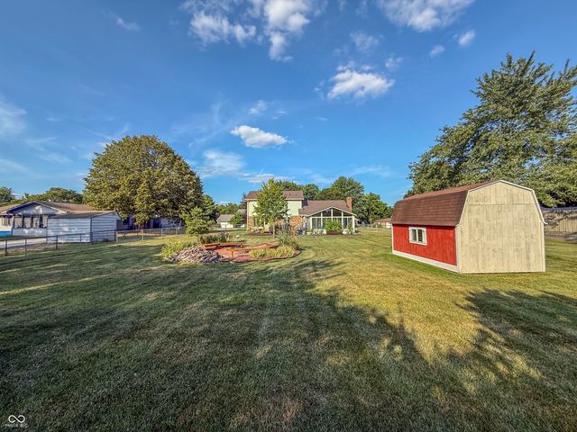 1020 Monteray Road, Greenwood, IN 46143