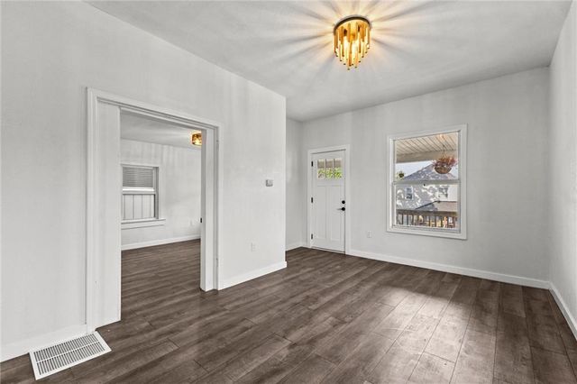 1975 N Thompson Street, Kansas City, KS 66101