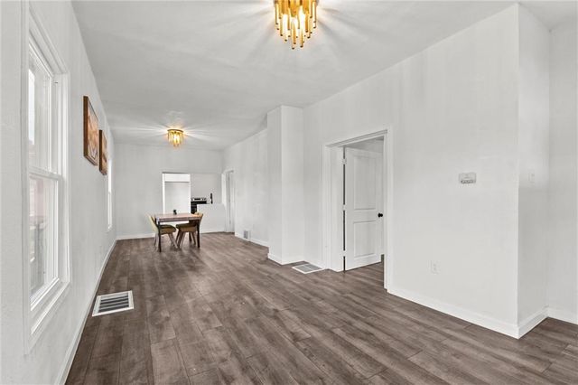 1975 N Thompson Street, Kansas City, KS 66101