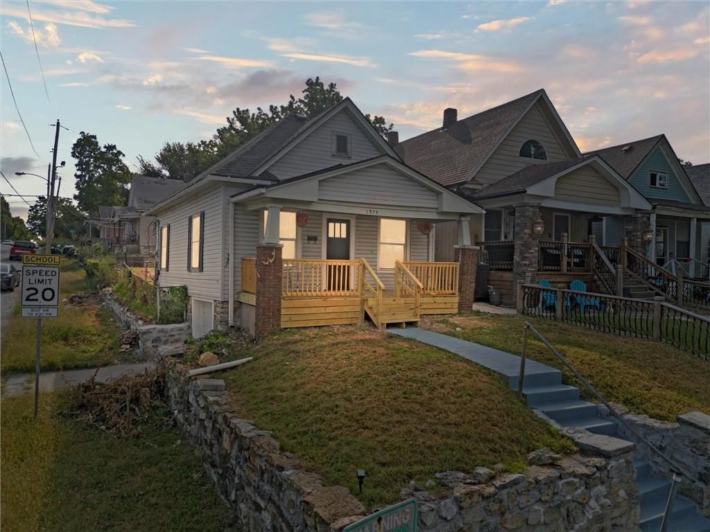1975 N Thompson Street, Kansas City, KS 66101