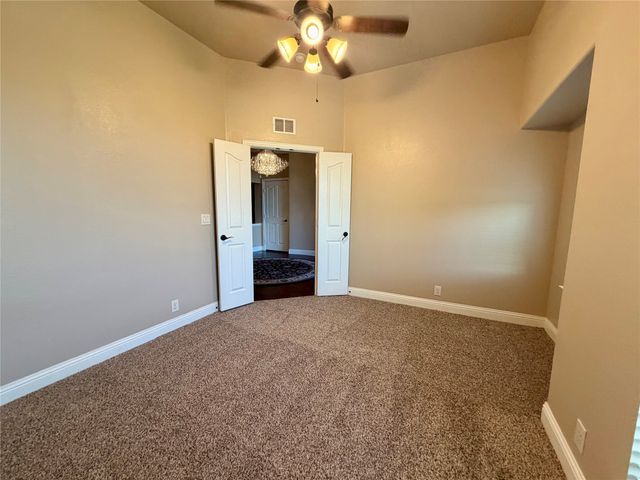 9401 Cypress Lake Drive, Fort Worth, TX 76036