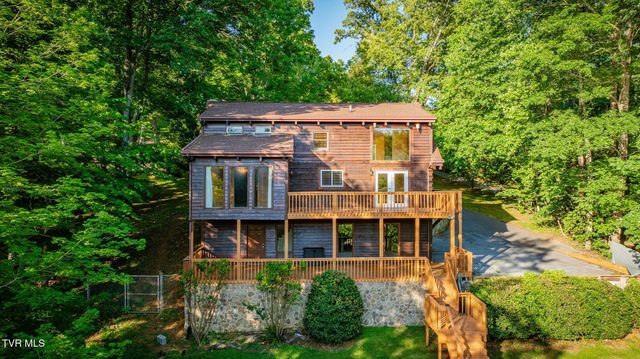 285 Allison Cove Trail, Piney Flats, TN 37686