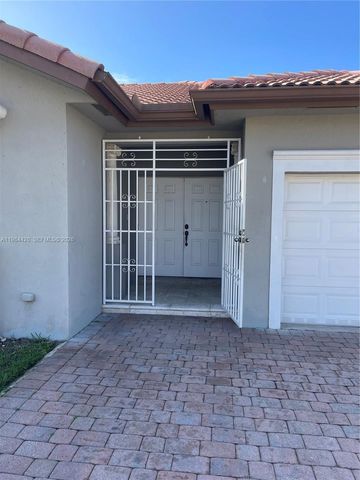 13436 SW 291st Ln, Homestead, FL 33033