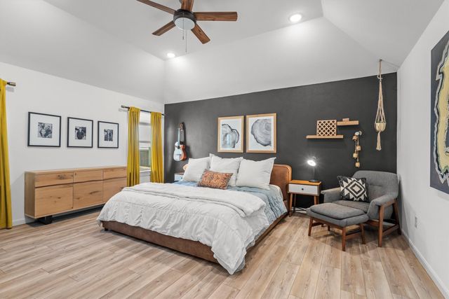 813 Forest Lake Road, Flower Mound, TX 75028