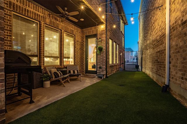 813 Forest Lake Road, Flower Mound, TX 75028