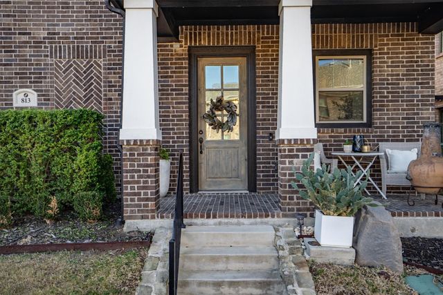 813 Forest Lake Road, Flower Mound, TX 75028