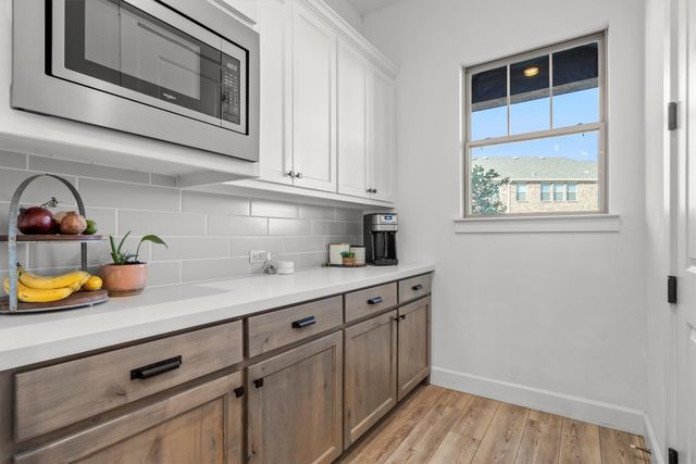 813 Forest Lake Road, Flower Mound, TX 75028