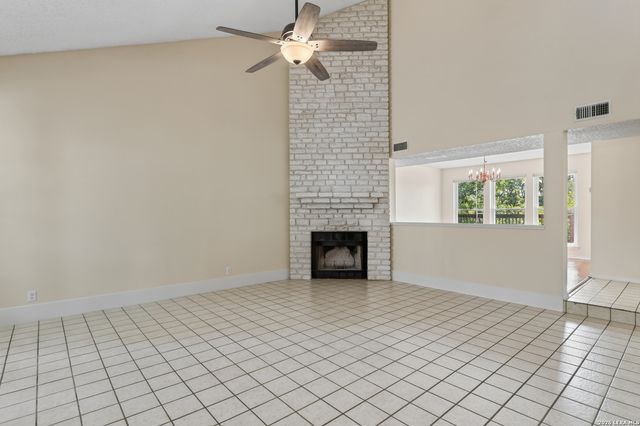 19410 ENCINO SMT, San Antonio, TX 78259