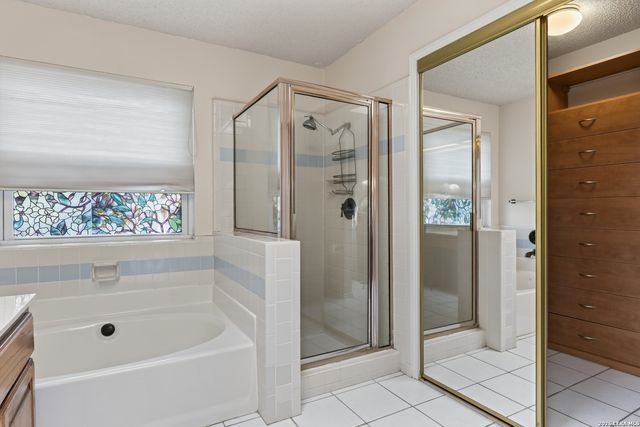 19410 ENCINO SMT, San Antonio, TX 78259
