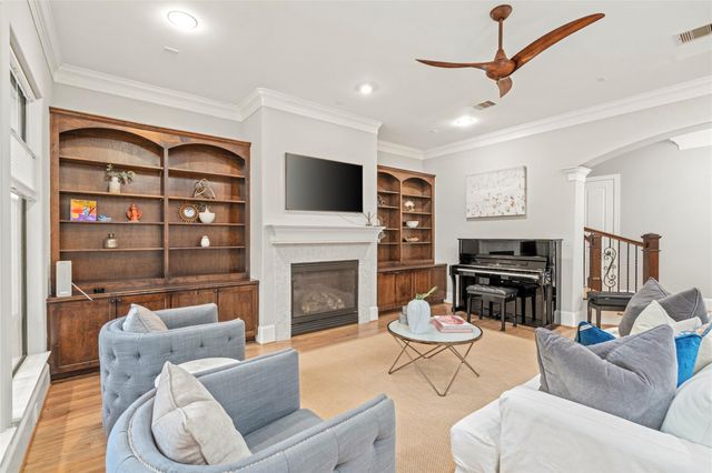 4440 Betty Street, Bellaire, TX 77401