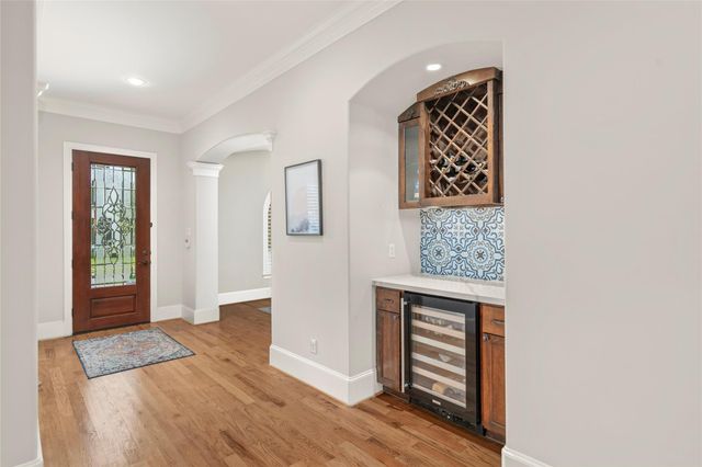 4440 Betty Street, Bellaire, TX 77401