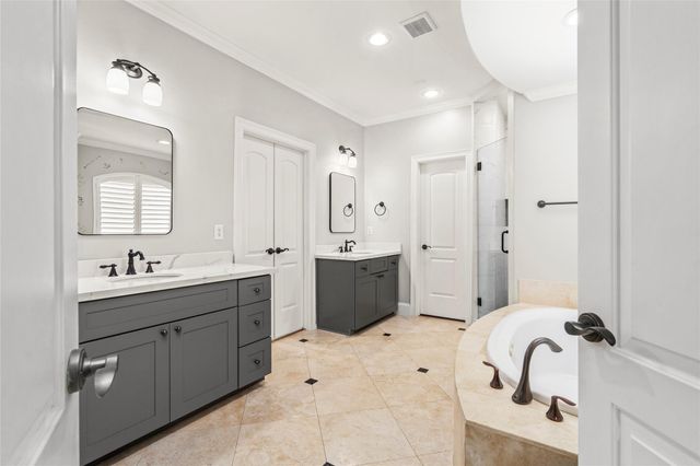 4440 Betty Street, Bellaire, TX 77401