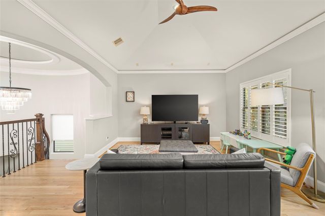 4440 Betty Street, Bellaire, TX 77401