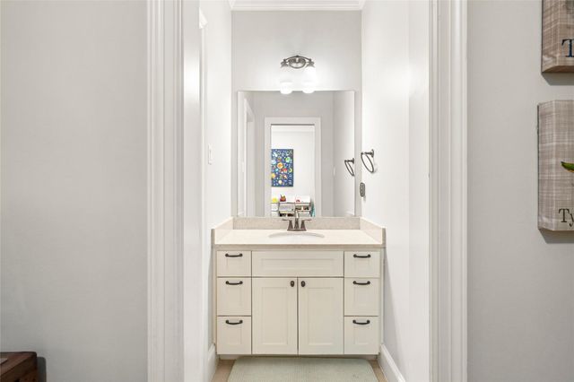 4440 Betty Street, Bellaire, TX 77401