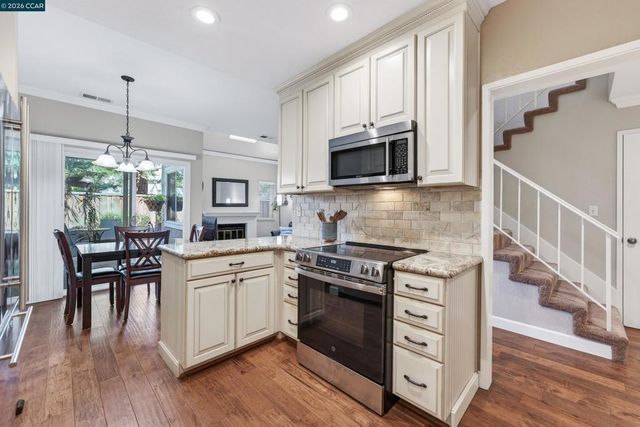 218 Birch Creek Drive, Pleasanton, CA 94566