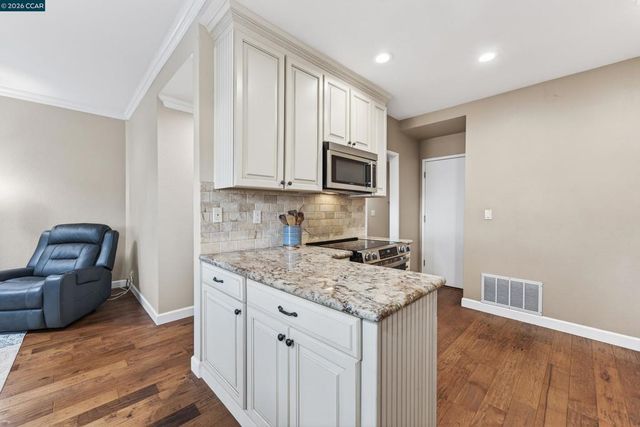 218 Birch Creek Drive, Pleasanton, CA 94566